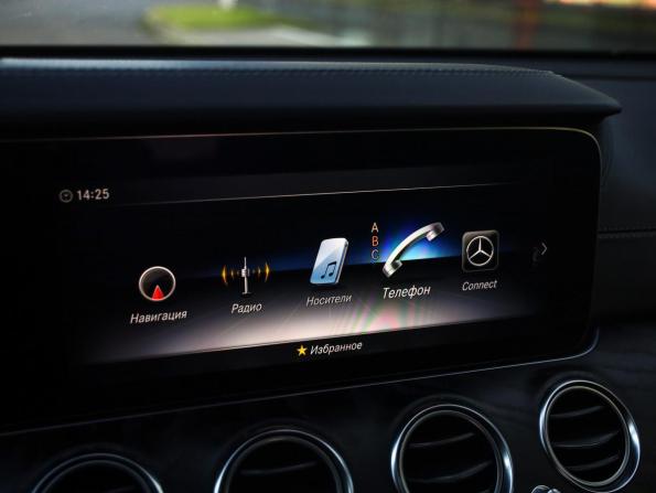 Mercedes-Benz E-Класс V (W213 S213 C238) с пробегом 2018 года, цена 3 144 852 рубля, 124257 км, седан, Автокод Объявления