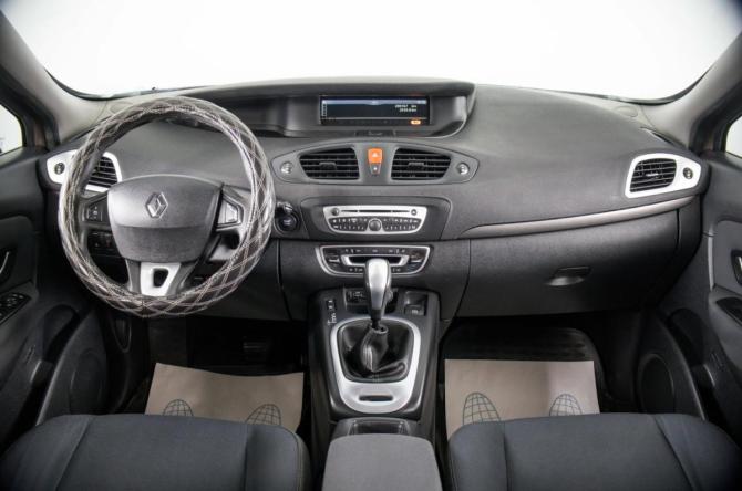 Renault Scenic III с пробегом 2010 года, цена 559 000 рублей, 297025 км, компактвэн, Автокод Объявления