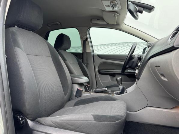Ford Focus II Рестайлинг с пробегом 2008 года, цена 525 000 рублей, 279228 км, хэтчбек, Автокод Объявления