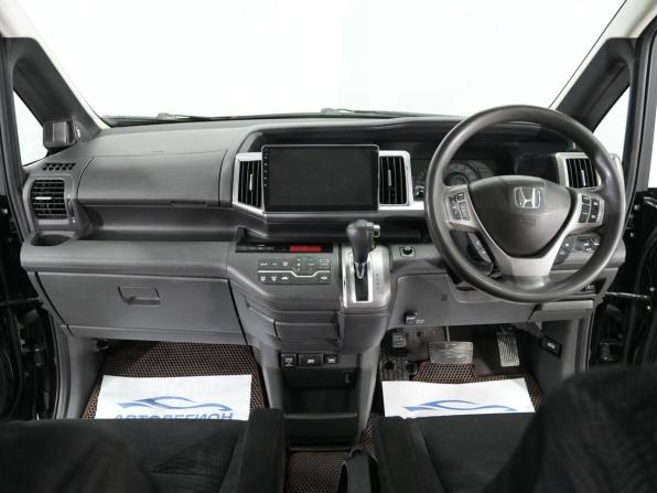 Honda Stepwgn IV Рестайлинг с пробегом 2012 года, цена 1 470 000 рублей, 194406 км, минивэн, Автокод Объявления