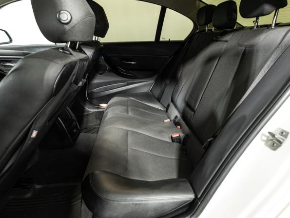 BMW 3 серии VI (F3x) Рестайлинг с пробегом 2017 года, цена 2 399 777 рублей, 138305 км, седан, Автокод Объявления