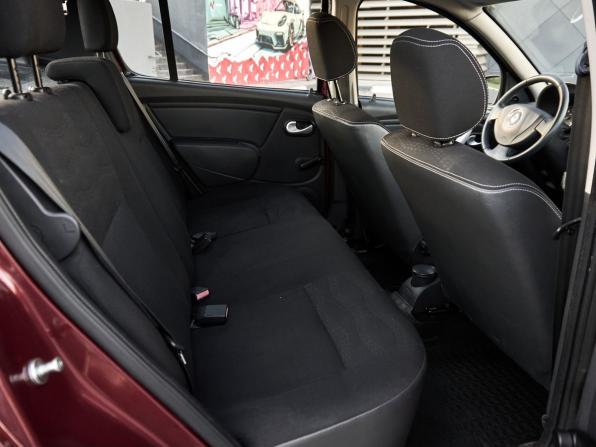 Renault Sandero I с пробегом 2012 года, цена 690 000 рублей, 153616 км, хэтчбек, Автокод Объявления
