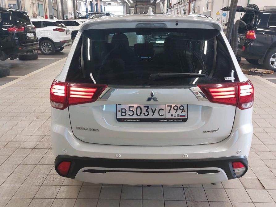 Mitsubishi Outlander III Рестайлинг 3 Москва  - изображение 11