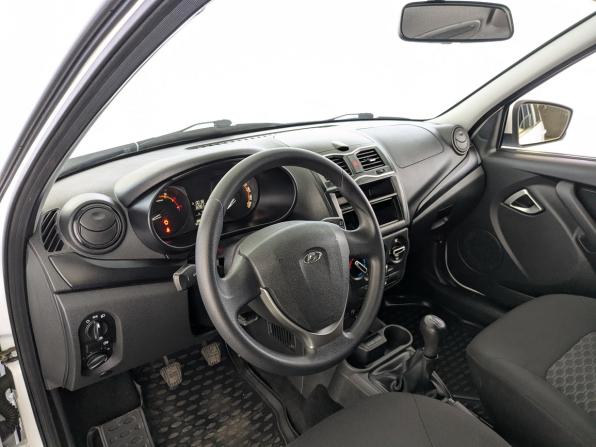 Lada (ВАЗ) Granta I Рестайлинг с пробегом 2024 года, цена 740 000 рублей, 60951 км, седан, Автокод Объявления