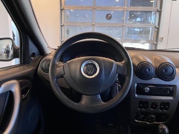 Renault Logan I Рестайлинг с пробегом 2011 года, цена 270 000 рублей, 387127 км, седан, Автокод Объявления