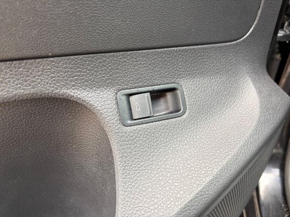 Volkswagen Polo V с пробегом 2013 года, цена 585 000 рублей, 234675 км, седан, Автокод Объявления