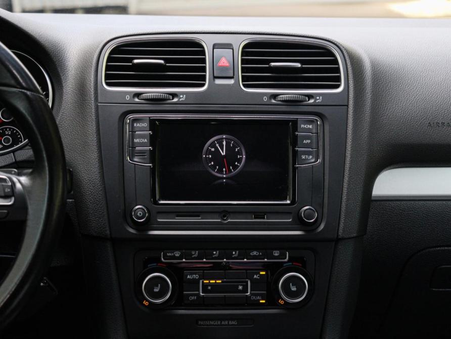 Volkswagen Golf VI Москва  - изображение 11