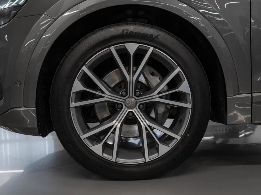 Audi Q8 I (4M) Москва  - изображение 33