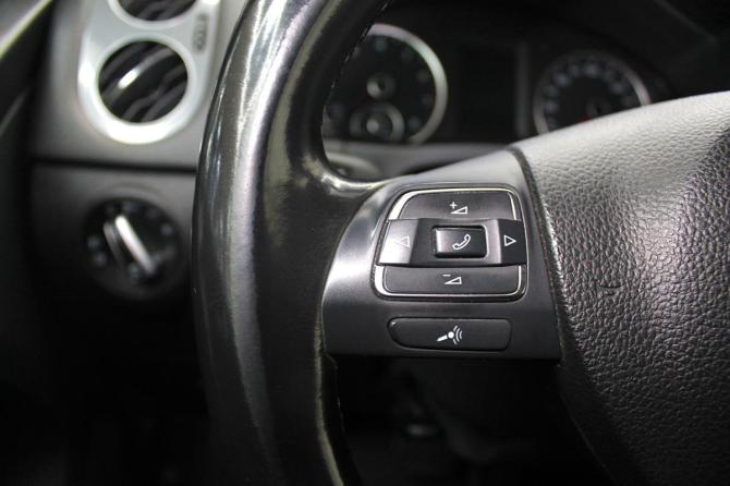 Volkswagen Tiguan I Рестайлинг с пробегом 2013 года, цена 1 499 000 рублей, 115305 км, внедорожник, Автокод Объявления