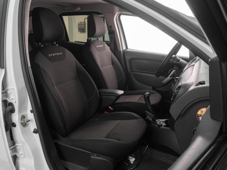 Renault Logan II Рестайлинг Тюмень  - изображение 11