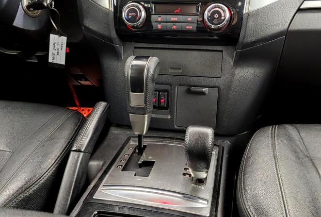 Mitsubishi Pajero IV Рестайлинг 2 с пробегом 2014 года, цена 2 225 000 рублей, 198500 км, внедорожник, Автокод Объявления