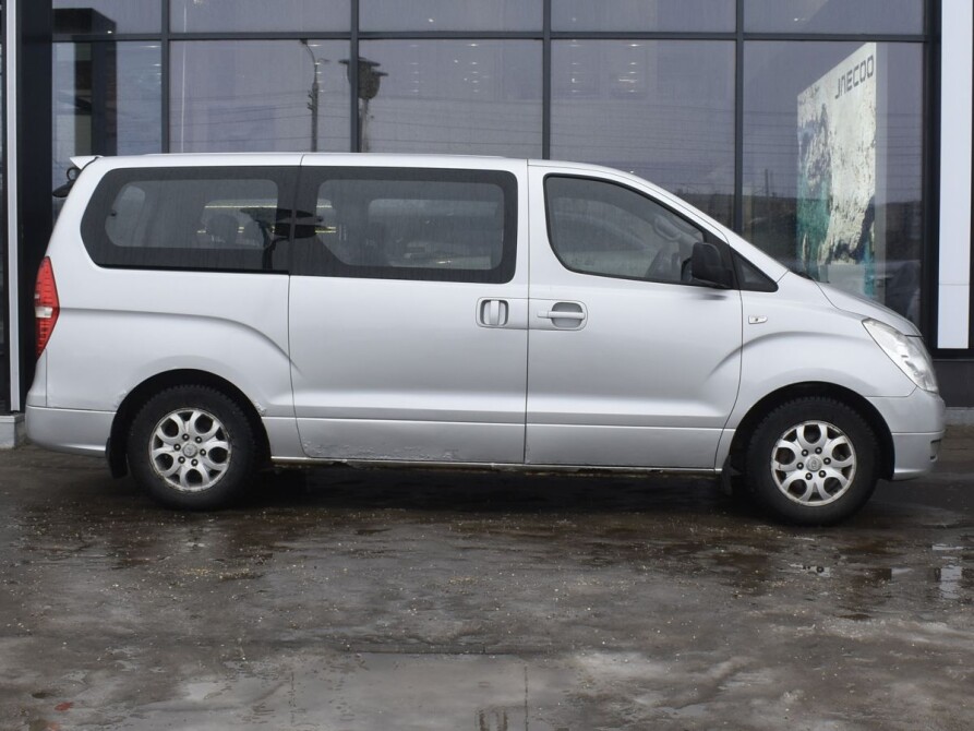 Купить б/у Hyundai Grand Starex, I Дизель Механическая в Архангельске ...