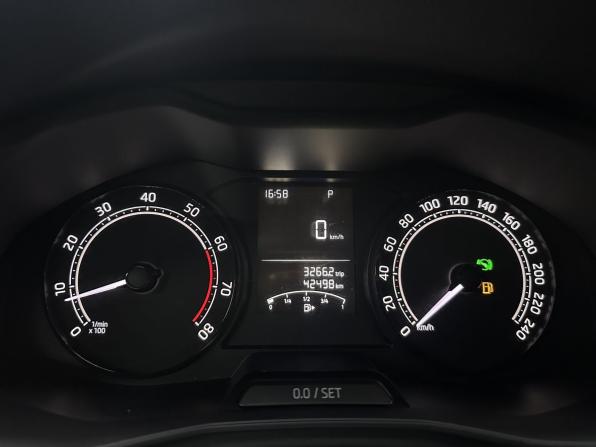 Skoda Rapid II с пробегом 2021 года, цена 1 699 000 рублей, 44000 км, лифтбек, Автокод Объявления