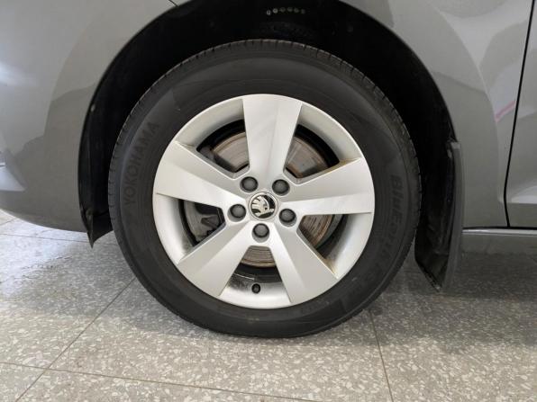 Skoda Rapid II с пробегом 2021 года, цена 1 852 500 рублей, 96600 км, лифтбек, Автокод Объявления