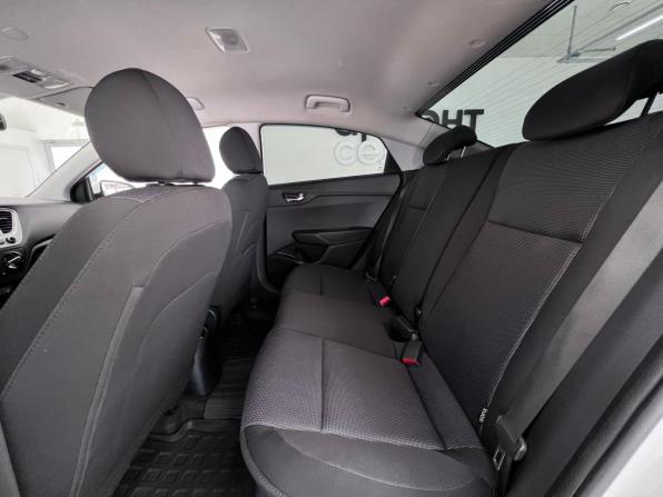 Hyundai Solaris II Рестайлинг с пробегом 2020 года, цена 1 320 000 рублей, 122780 км, седан, Автокод Объявления