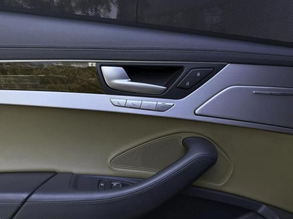 Audi A8 III (D4) с пробегом 2012 года, цена 1 590 000 рублей, 254657 км, седан, Автокод Объявления
