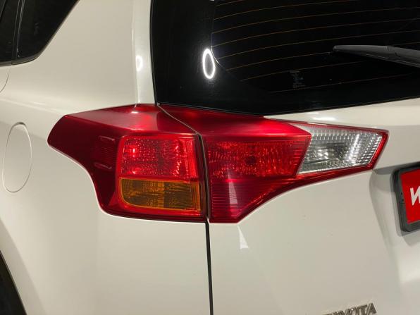 Toyota RAV4 IV (XA40) с пробегом 2015 года, цена 1 750 000 рублей, 200010 км, внедорожник, Автокод Объявления