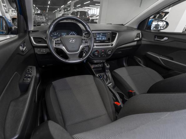 Hyundai Solaris II с пробегом 2018 года, цена 1 490 000 рублей, 81506 км, седан, Автокод Объявления