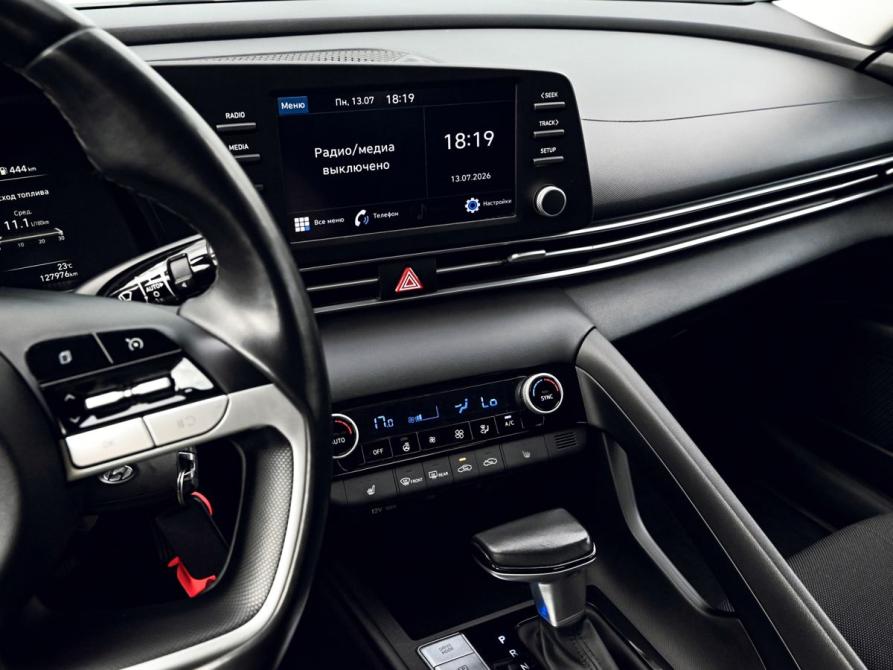 Hyundai Elantra VII (CN7) Екатеринбург  - изображение 15