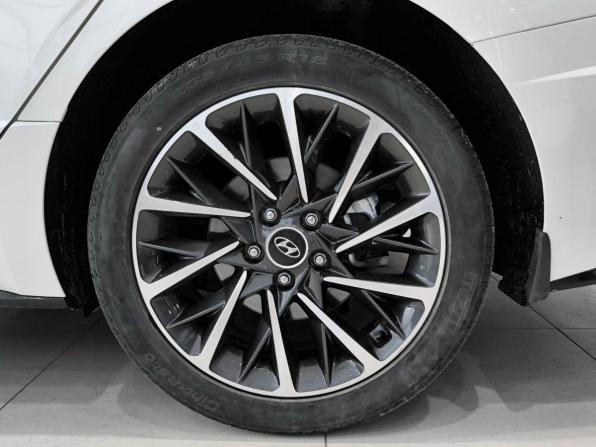 Hyundai Sonata VIII (DN8) с пробегом 2022 года, цена 2 599 000 рублей, 88767 км, седан, Автокод Объявления