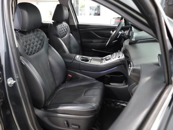 Hyundai Santa Fe IV Рестайлинг с пробегом 2021 года, цена 3 129 000 рублей, 147999 км, внедорожник, Автокод Объявления