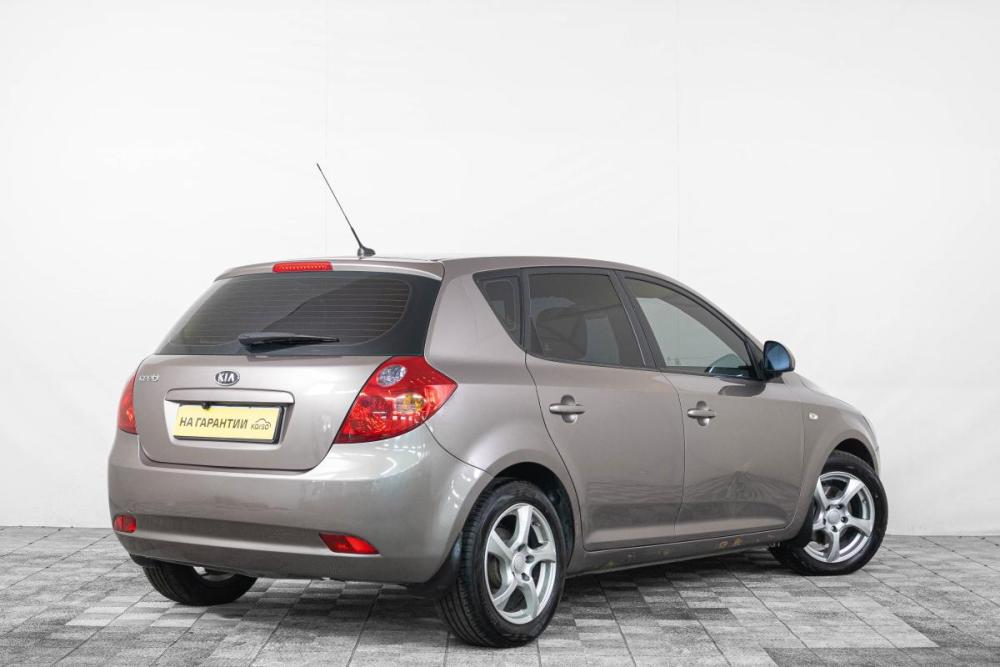 Kia Ceed I Кемерово  - изображение 7