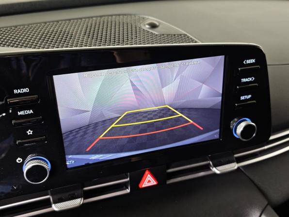 Hyundai Elantra VII (CN7) с пробегом 2022 года, цена 2 065 000 рублей, 92560 км, седан, Автокод Объявления