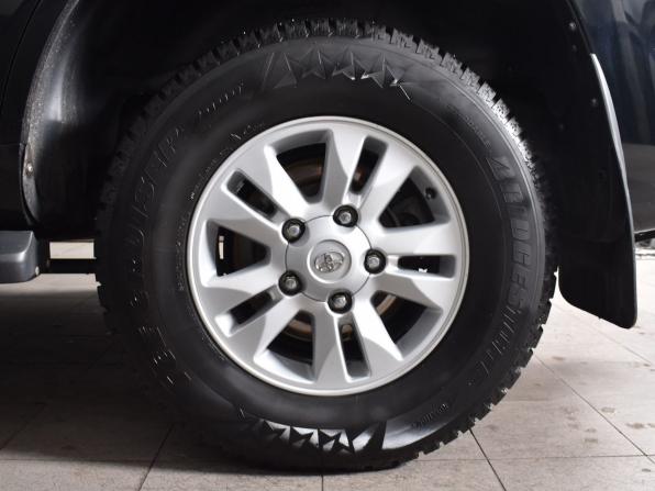 Toyota Land Cruiser 200 Series с пробегом 2007 года, цена 3 099 995 рублей, 450646 км, внедорожник, Автокод Объявления