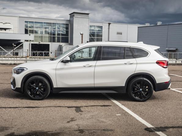 BMW X1 II (F48) Рестайлинг с пробегом 2021 года, цена 3 079 000 рублей, 42009 км, внедорожник, Автокод Объявления