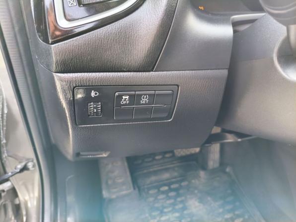 Mazda 3 III (BM) с пробегом 2014 года, цена 999 000 рублей, 228391 км, седан, Автокод Объявления