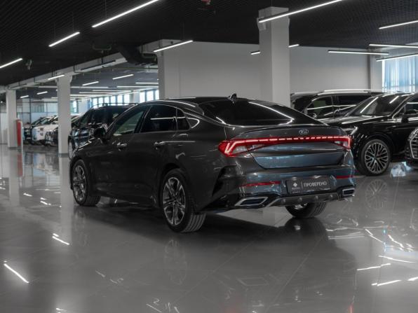Kia K5 III с пробегом 2021 года, цена 2 930 000 рублей, 111867 км, седан, Автокод Объявления