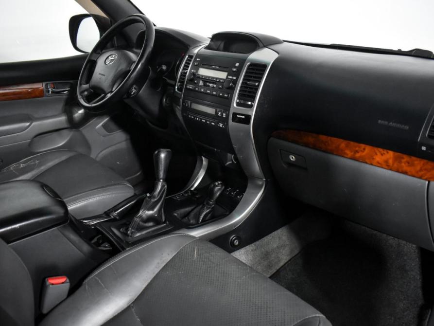 Toyota Land Cruiser Prado 120 Series Рестайлинг Санкт-Петербург  - изображение 13