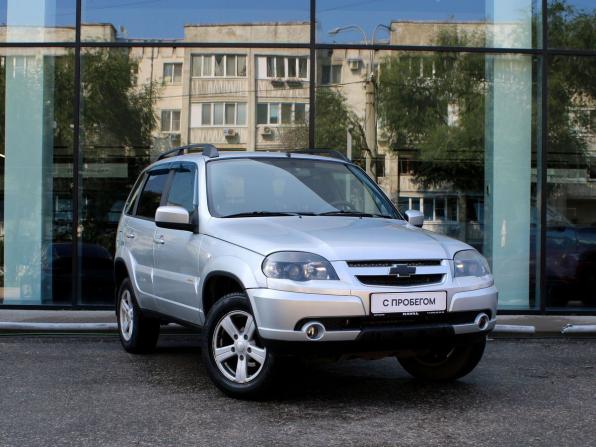 Chevrolet Niva I Рестайлинг с пробегом 2017 года, цена 810 000 рублей, 65166 км, внедорожник, Автокод Объявления