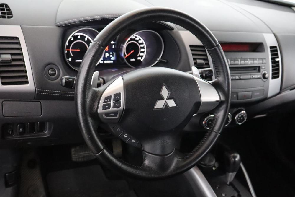 Mitsubishi Outlander II Рестайлинг Санкт-Петербург  - изображение 9