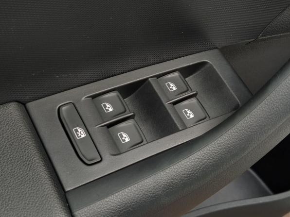 Volkswagen Polo VI с пробегом 2021 года, цена 1 480 000 рублей, 72606 км, лифтбек, Автокод Объявления