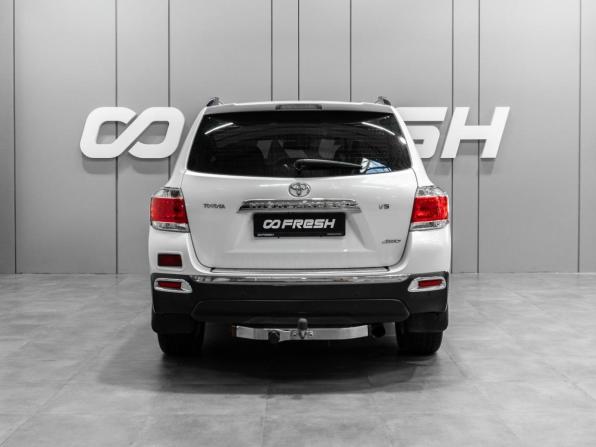Toyota Highlander II (XU40) Рестайлинг с пробегом 2013 года, цена 2 199 000 рублей, 237455 км, внедорожник, Автокод Объявления