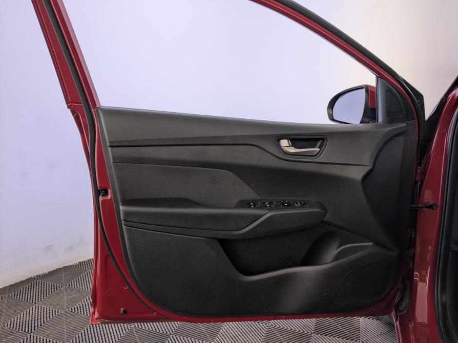 Hyundai Solaris II Москва  - изображение 19