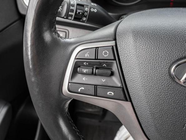 Hyundai Solaris II с пробегом 2018 года, цена 1 429 009 рублей, 87672 км, седан, Автокод Объявления
