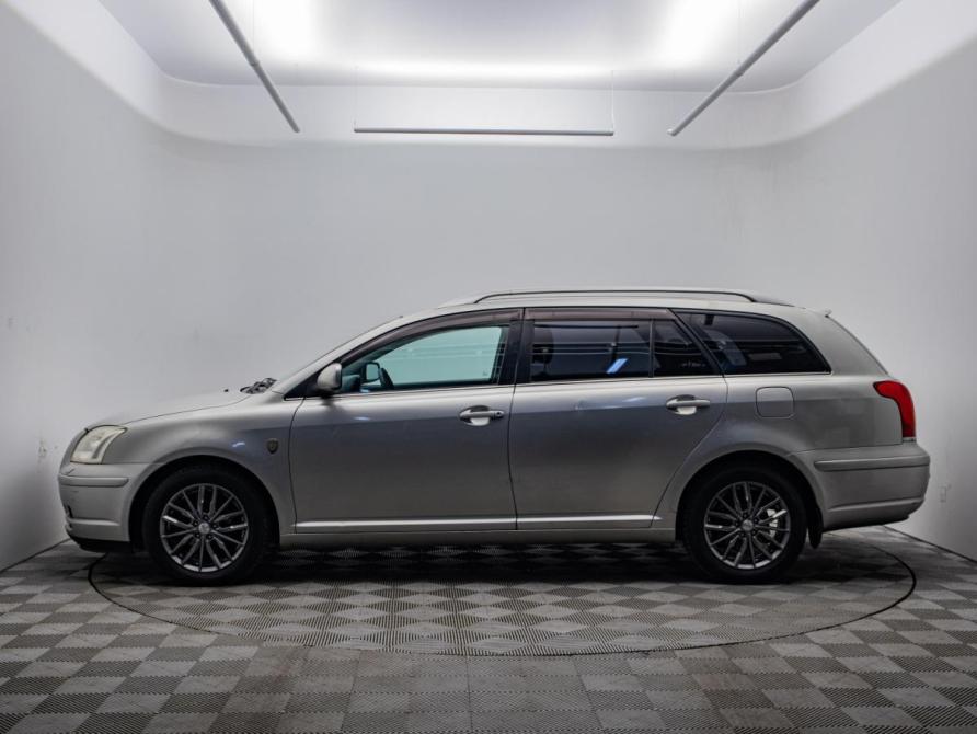 Toyota Avensis II Москва  - изображение 9