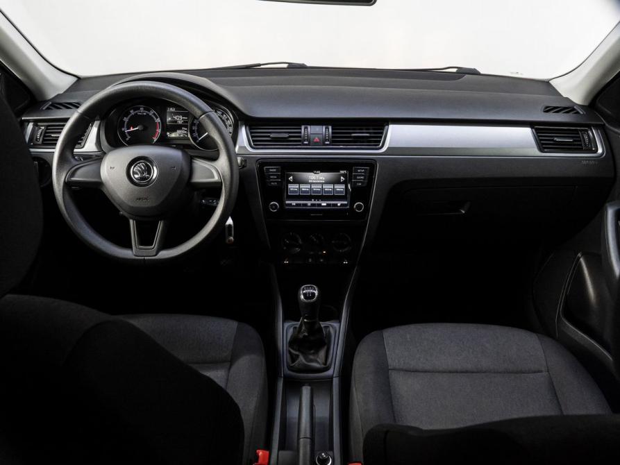 Skoda Rapid I Рестайлинг Тюмень  - изображение 17