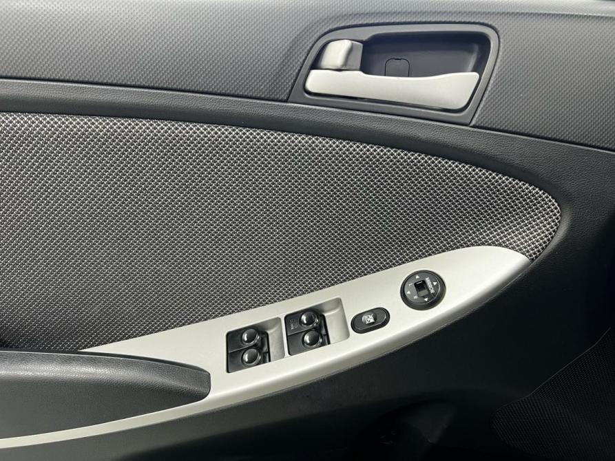 Hyundai Solaris I Казань  - изображение 9