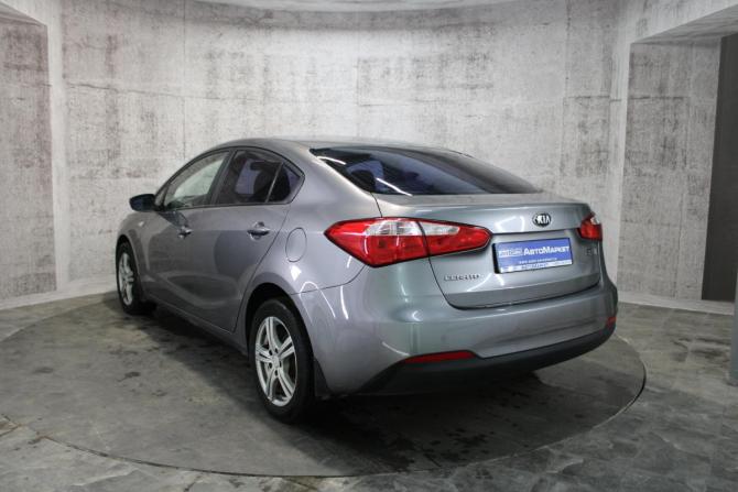 Kia Cerato III с пробегом 2014 года, цена 695 000 рублей, 304378 км, седан, Автокод Объявления