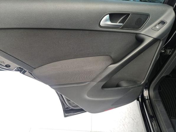 Volkswagen Tiguan I Рестайлинг с пробегом 2014 года, цена 1 049 000 рублей, 250916 км, внедорожник, Автокод Объявления