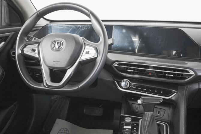 Changan Eado Plus с пробегом 2023 года, цена 1 459 000 рублей, 120000 км, седан, Автокод Объявления