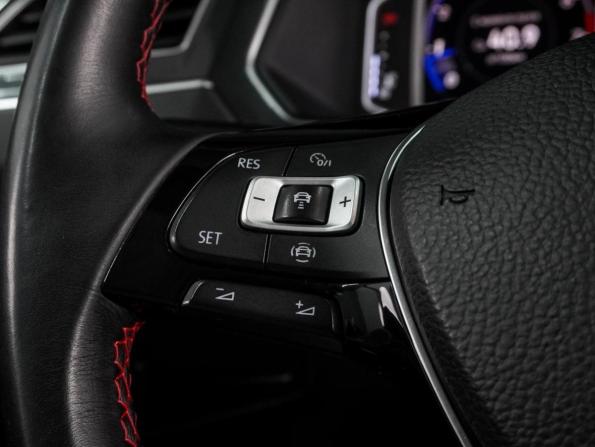 Volkswagen Tiguan II с пробегом 2019 года, цена 2 344 000 рублей, 194692 км, внедорожник, Автокод Объявления