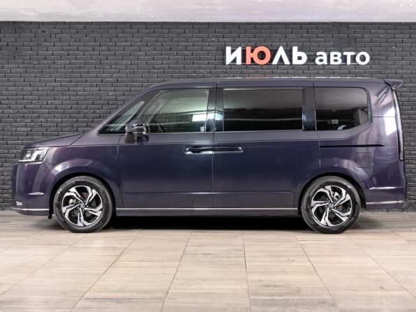 Honda Stepwgn VI с пробегом 2024 года, цена 3 500 000 рублей, 39099 км, минивэн, Автокод Объявления