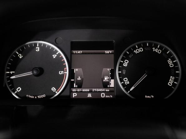 Land Rover Discovery IV с пробегом 2010 года, цена 1 840 000 рублей, 218464 км, внедорожник, Автокод Объявления
