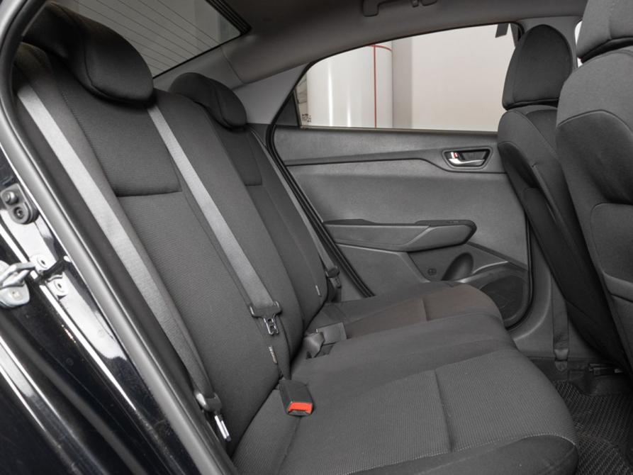 Hyundai Solaris II Казань  - изображение 8