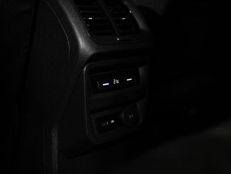 Volkswagen Tiguan II Санкт-Петербург  - изображение 19