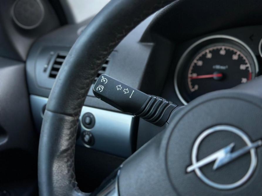 Opel Astra H Рестайлинг Архангельск  - изображение 18
